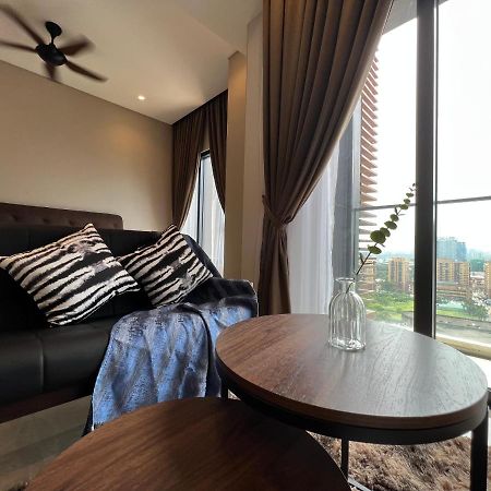 Lucentia Residence Bbcc Lalaport At Kuala Lumpur By Luxe Home Extérieur photo