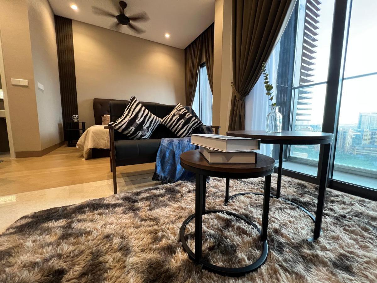 Lucentia Residence Bbcc Lalaport At Kuala Lumpur By Luxe Home Extérieur photo