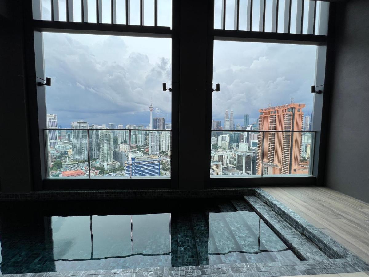 Lucentia Residence Bbcc Lalaport At Kuala Lumpur By Luxe Home Extérieur photo