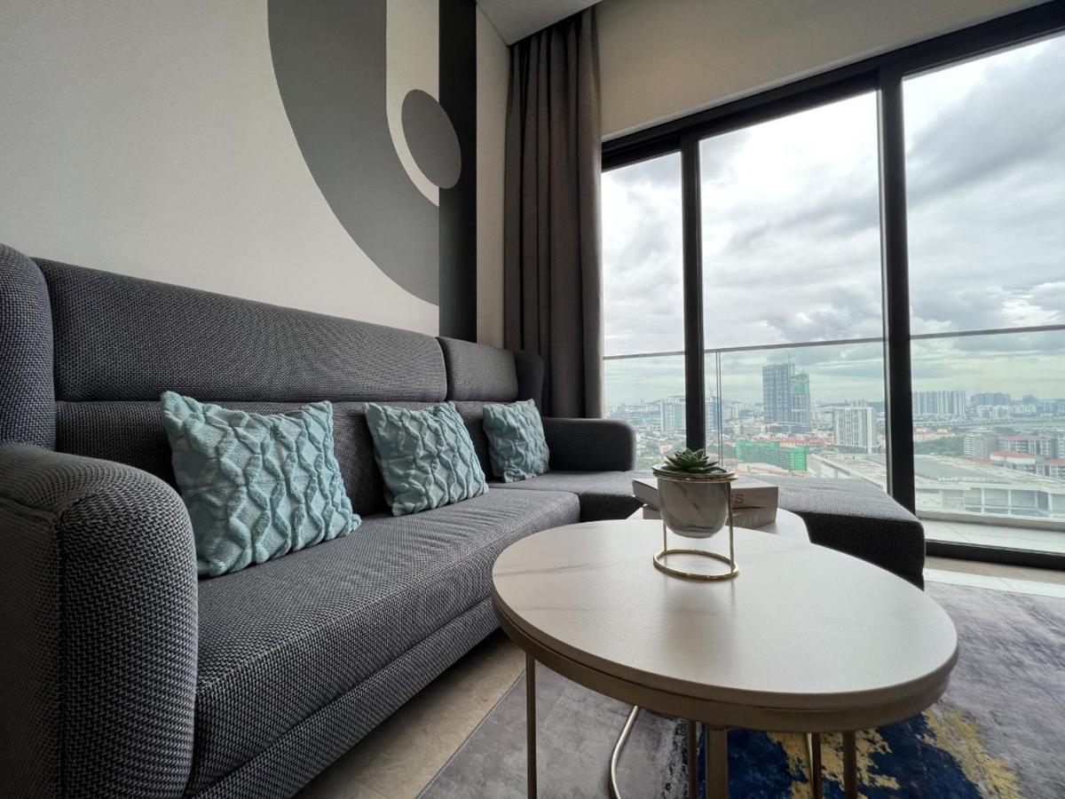 Lucentia Residence Bbcc Lalaport At Kuala Lumpur By Luxe Home Extérieur photo