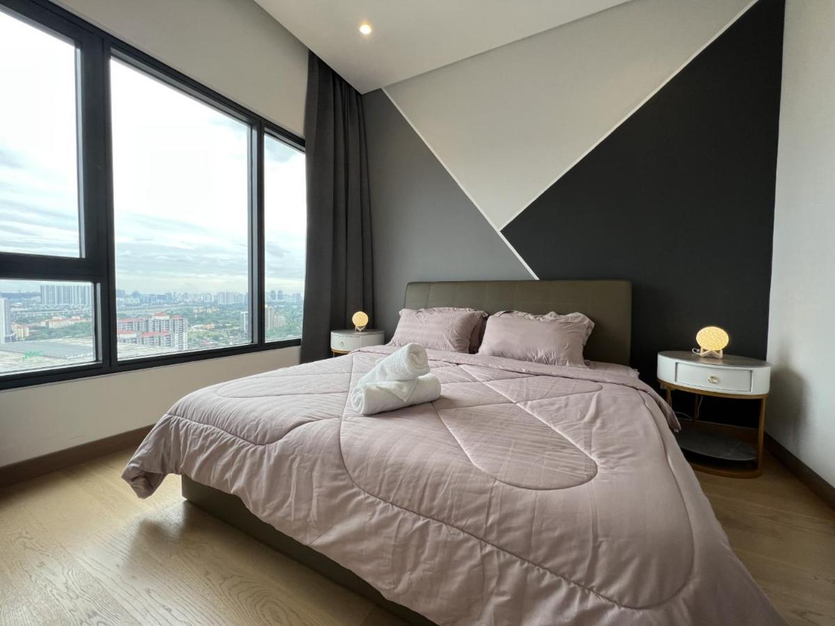 Lucentia Residence Bbcc Lalaport At Kuala Lumpur By Luxe Home Extérieur photo